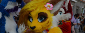 Réflexion queer sur les communautés furry et cosplay Réflexion queer sur les communautés furry et cosplay